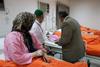 گزارش تصویری بازدید رئیس سازمان حج از بیمارستان مرکز پزشکی حج و زیارت در مکه و عیادت از بیماران