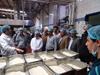بازدید نمایندگان مجلس شورای اسلامی از آشپزخانه مرکزی ابوجدایل در مکه مکرمه