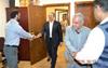 رئیس سازمان حج با اعضای ستاد عملیات عمره در مدینه منوره دیدار کرد