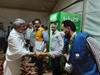 گزارش تصویری دیدار رییس سازمان حج وزیارت و  جمعی از خادمان حجاج در عرفات