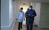 عیادت از حجاج ایرانی بستری در بیمارستان های عربستان در عید غدیر؛ قوت قلب و آرزوی سلامت برای بیماران 