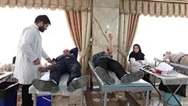 اهدای خون اهدای زندگی؛ کارکنان حج و زیارت 95 واحد خون اهدا کردند+تصاویر