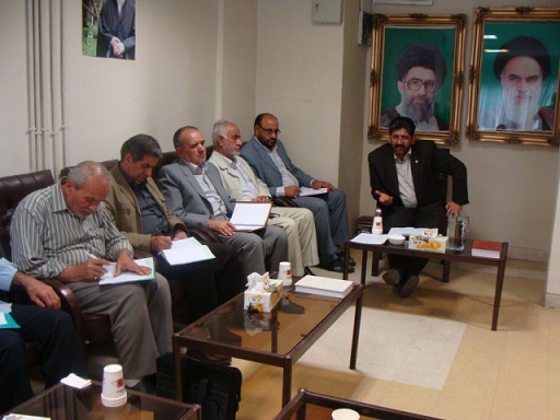 نشست هم اندیشی مدیر حج و زیارت استان همدان با دفاتر و شرکتهای خدمات زیارتی