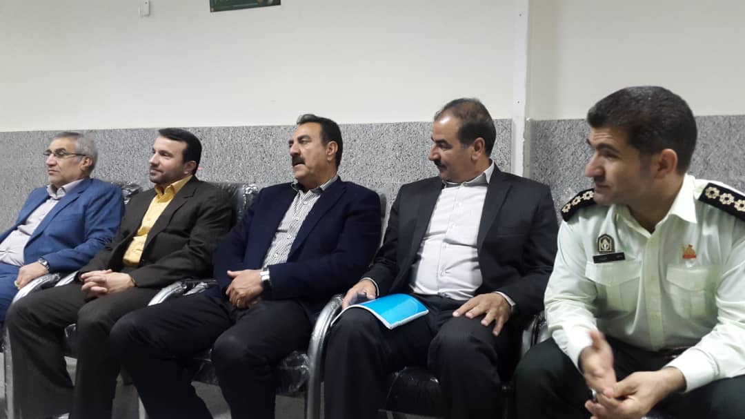 جلسه هماهنگی با مسئولان مهران برای خدمات رسانی به زائران عتبات 