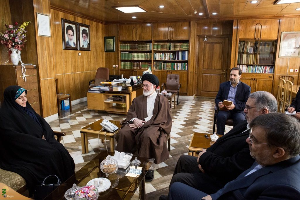 دیدار سفیر جدید ایران در برونئی با نماینده ولی فقیه در امور حج و زیارت