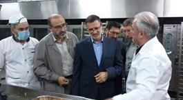 بازدید سرزده رئیس سازمان حج و زیارت از آشپزخانه ابوالجدایل والحلوانی مکه مکرمه