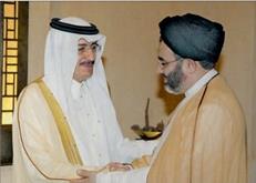 تصویر دکتر موسوی بعنوان میهمان برجسته وزیر حج عربستان در روزنامه عکاض