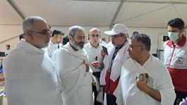 بازدید سرپرست حجاج ایرانی و رییس سازمان حج وزیارت از خدمات درمانی در عرفات 