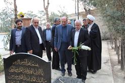 حضور رئیس سازمان حج بر مزار شهدای مظلوم فاجعه منا در بهشت زهرا(س)/عکس