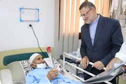 بازدید رئیس سازمان حج و زیارت از بیمارستان مکه و عیادت از بیماران بستری