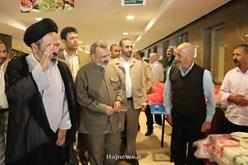 نماینده ولی فقیه و رئیس سازمان حج و زیارت از دوهتل اسکان حجاج ایرانی در مکه دیدن کردند 