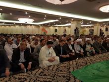دومین دعای روحبخش كميل امشب با حضور پرشور زائران ایرانی در مدينه منوره برگزار گردید