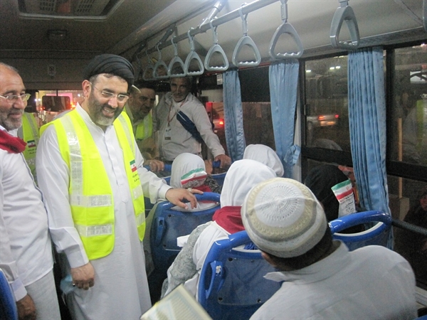 خادم الحاج ایران به همراه زائران ایرانی در ایستگاه های باب علی و غزه :
