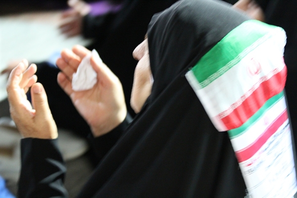 دومین دعای  کمیل زائران ایرانی در مدینه منوره باشکوه و آرامش خاصی برگزار شد.